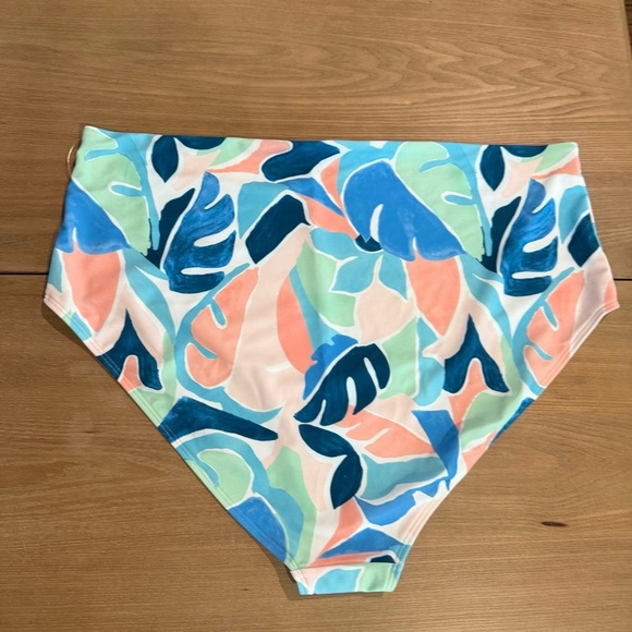 Old Navy Bikini Bottoms NWOT‎ Size 3X - Picture 5 of 7